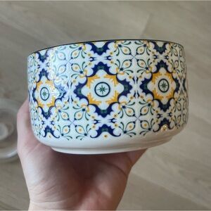 Colorful Patterned Ceramic Food Storage Bowl with Lid